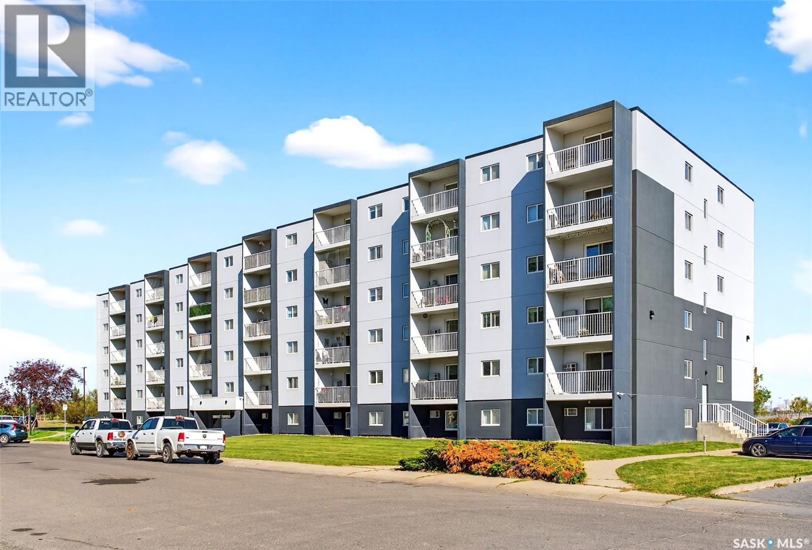 20 Kleisinger Crescent Unit 402, Regina, SK S4R 7M3