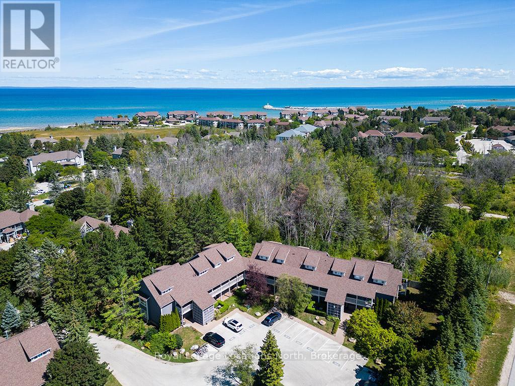 918 Cedar Pointe Ct, Collingwood, ON L9Y 5C7