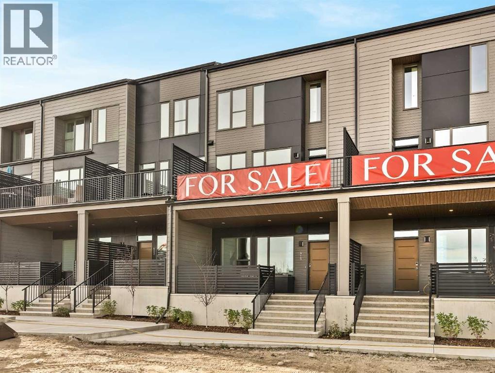 417 Sovereign Common SW, Calgary, AB T3C 3Y3