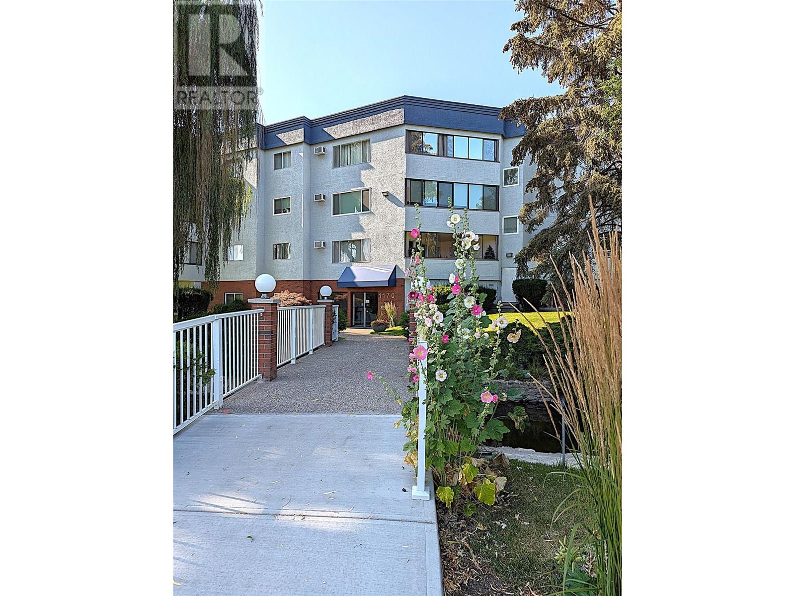 1170 Brookside Avenue Unit 204, Kelowna, BC V1Y 5T4
