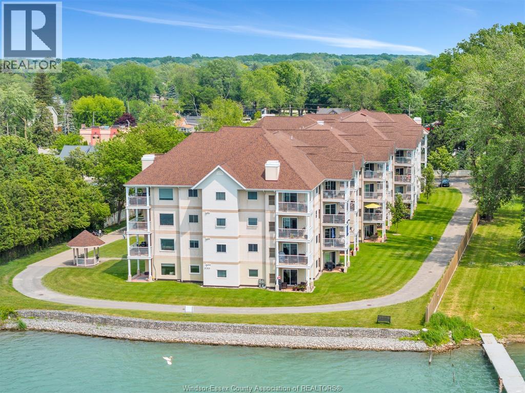 40 Adams Lane Unit 208, Lasalle, ON N9J 3R4
