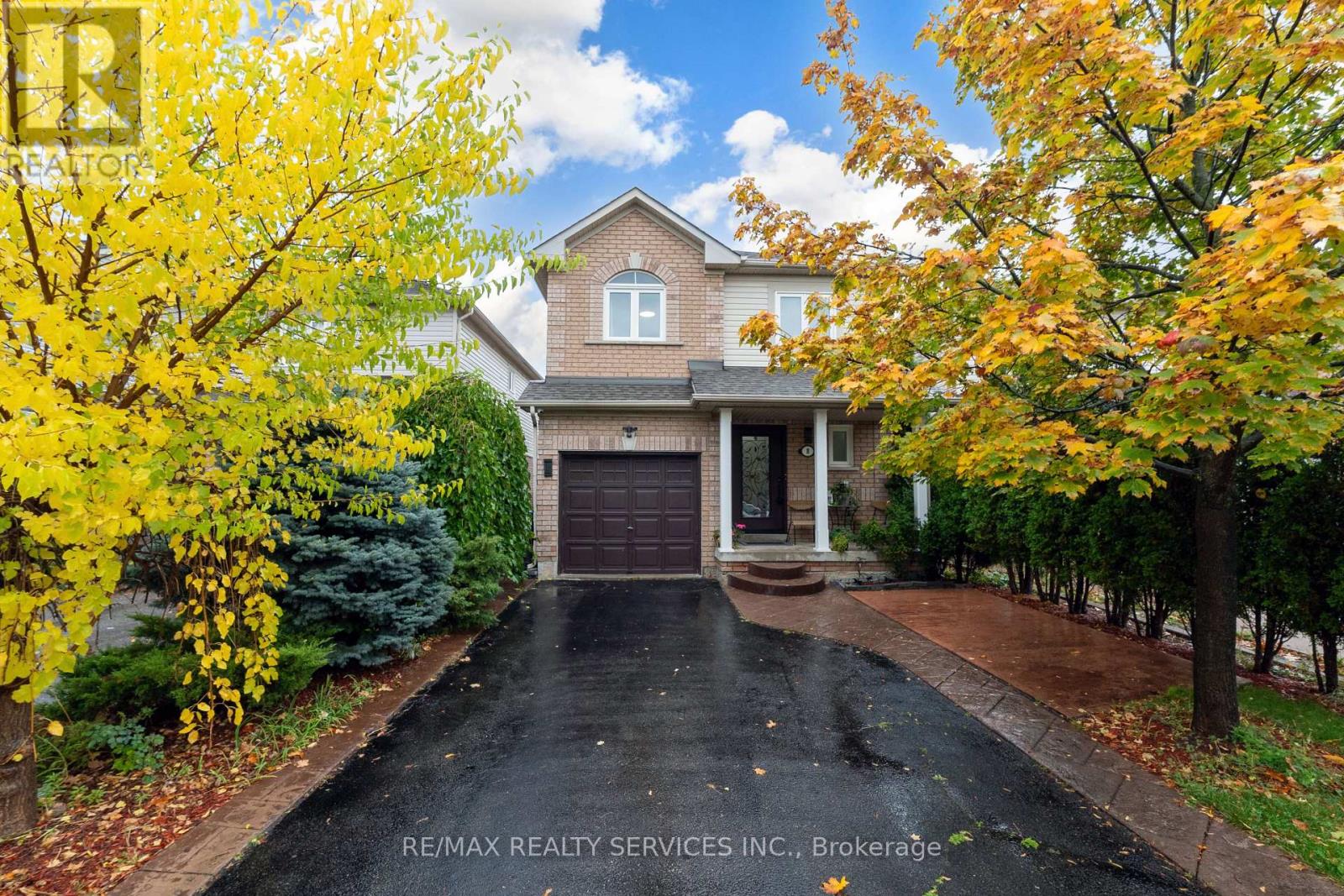 8 Ridgemore Cres, Brampton, ON L7A 2L6