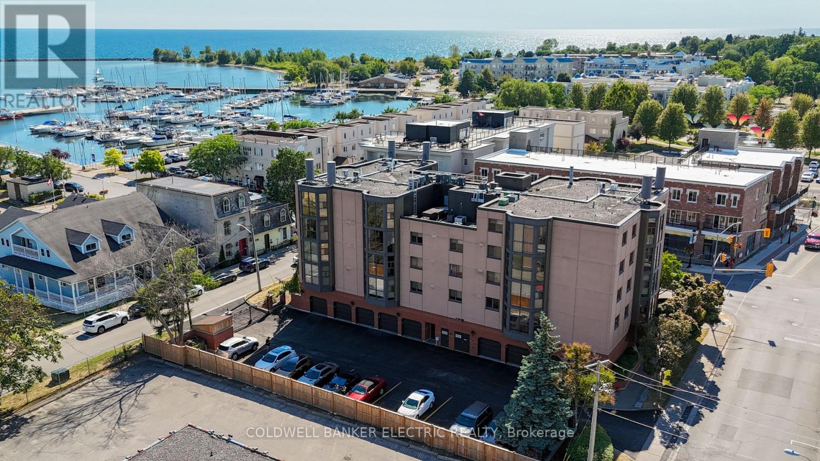 404 1 Queen St, Cobourg, ON K9A 1M8