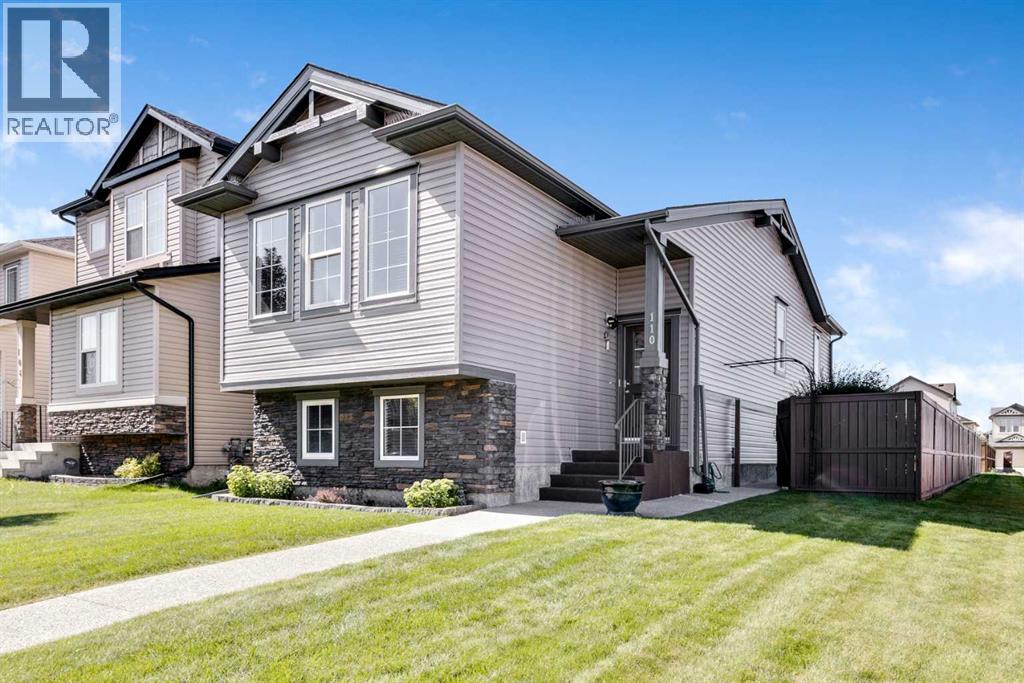 110 Covecreek Pl NE, Calgary, AB T3K 0L4