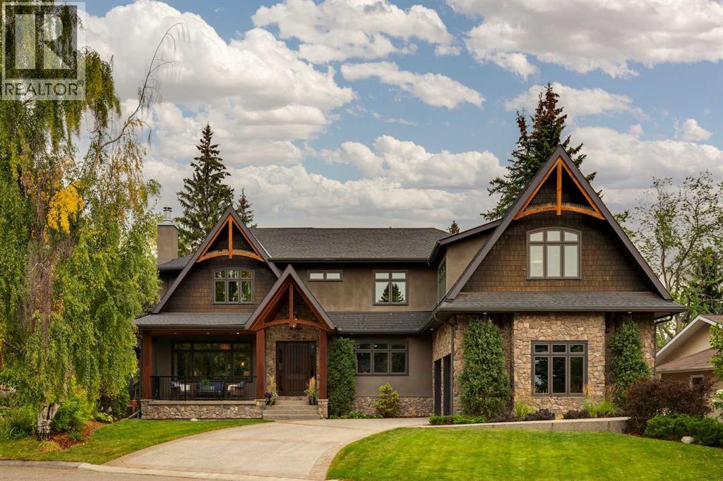 16 Varal Pl NW, Calgary, AB T3A 0A7