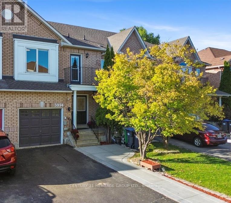 3954 Coachman Cir, Mississauga, ON L5M 6R3