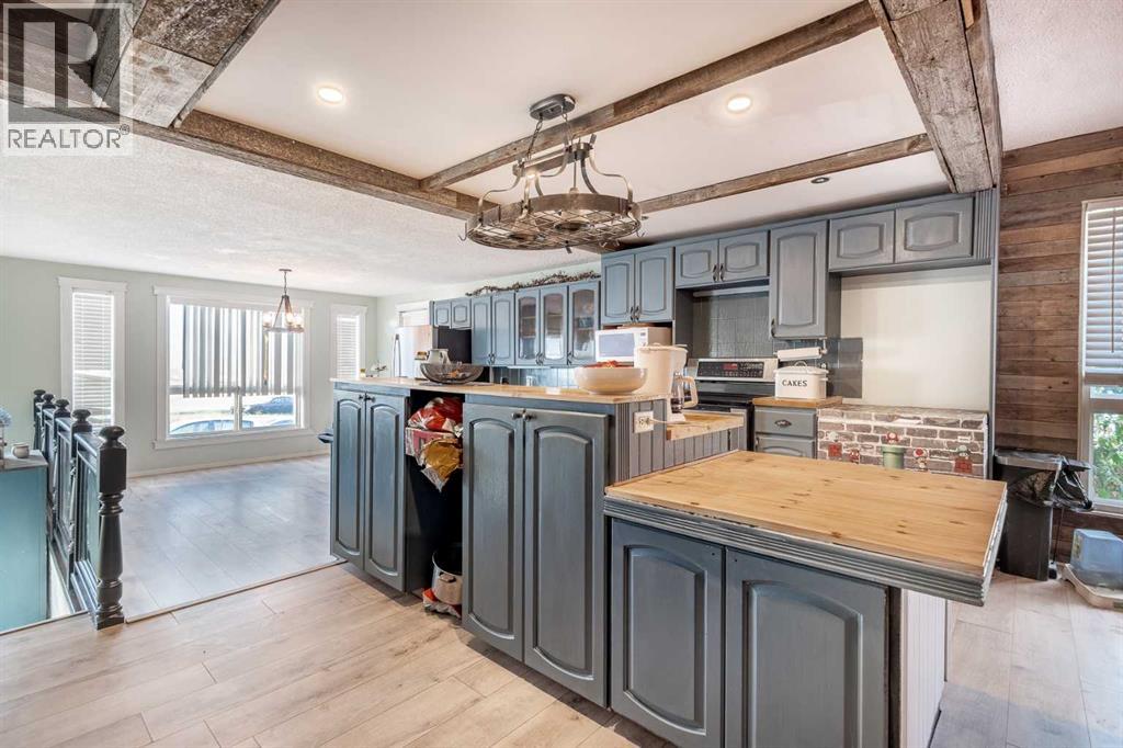 241079 Highway 842, Rural Wheatland County, AB t0j 3g0