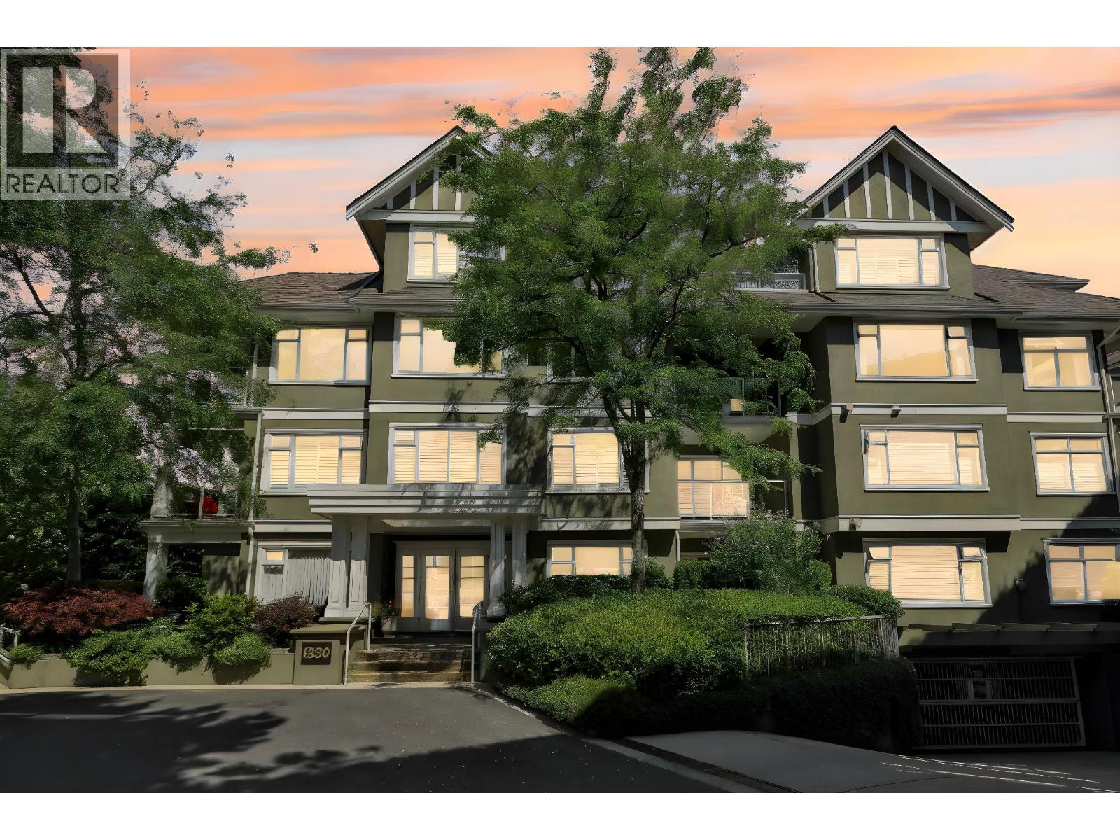 1330 Hunter Road Unit 301, Delta, BC V4L 1Y8
