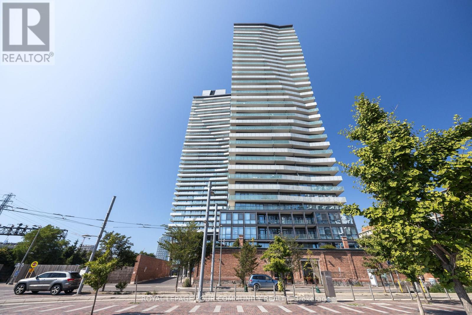 705 390 Cherry St, Toronto, ON M5A 0E2
