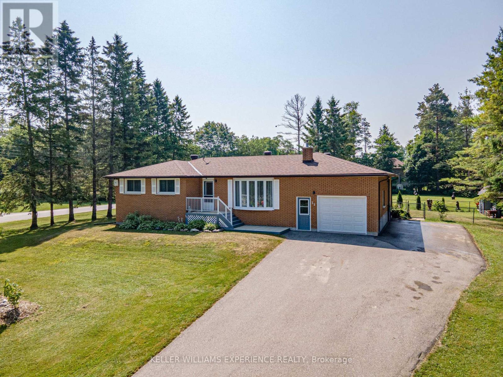 25 Lamers Cres, Clearview, ON L0M 1N0