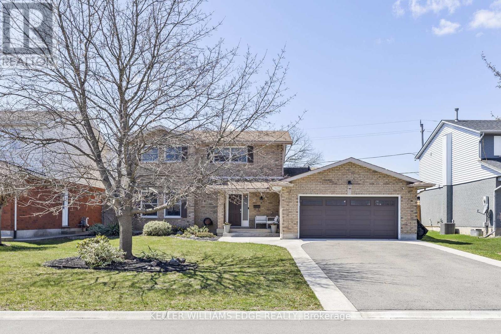 5 Kintyre Ct, Haldimand, ON N3W 1G8