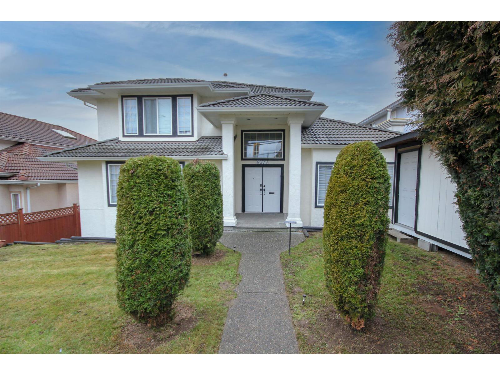 152 Street Unit 8213, Surrey, BC V3S 3M6