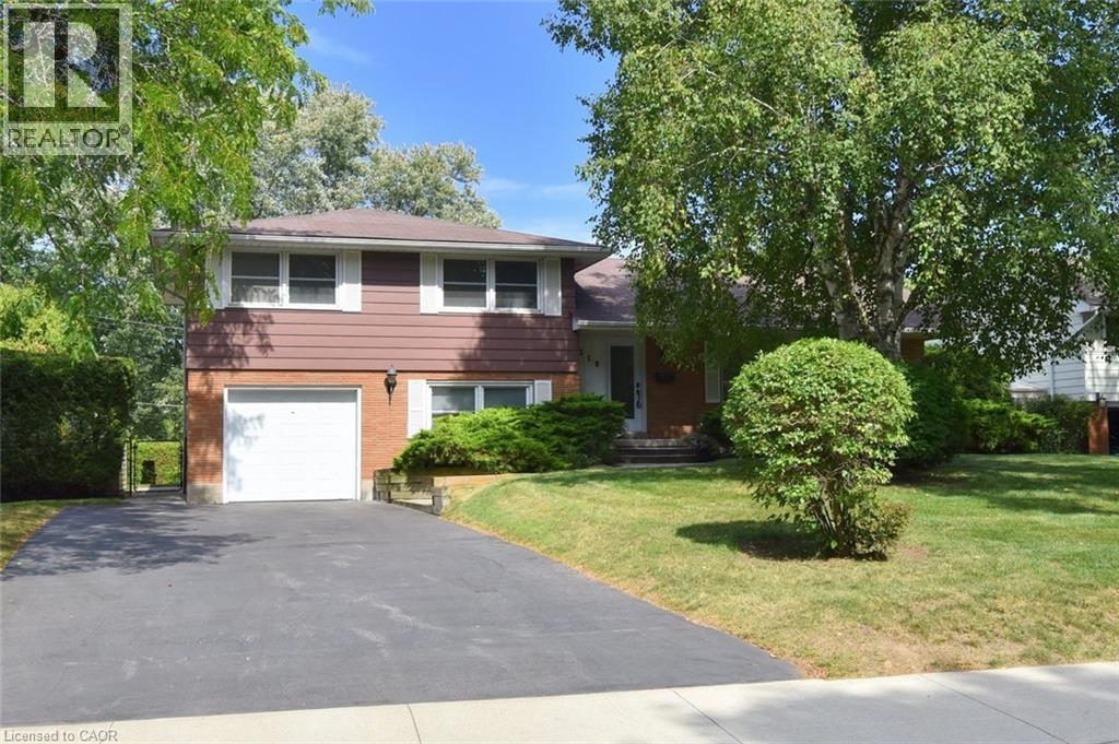 219 Strathcona Dr, Burlington, ON L7L 2C7