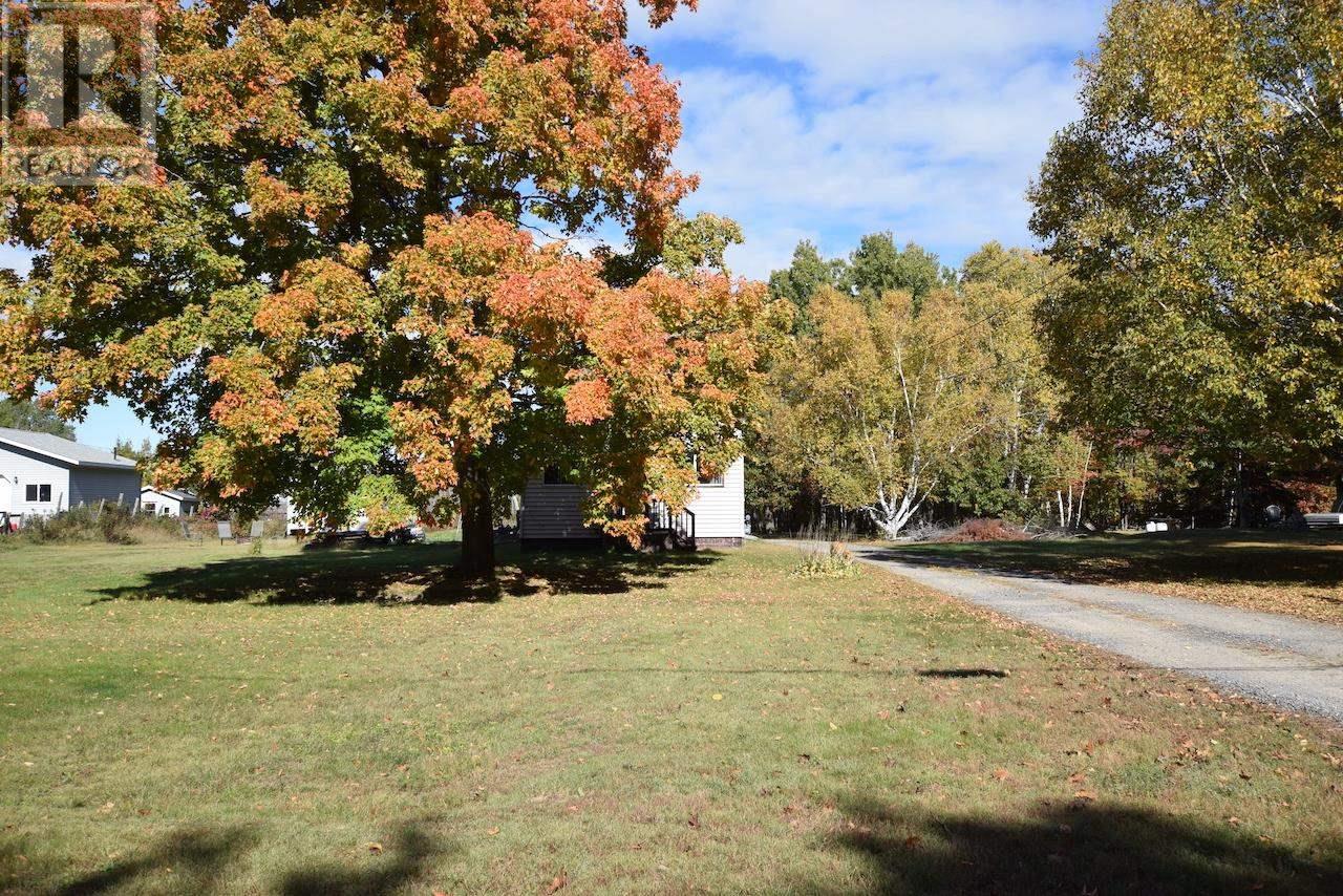 252 Youngfox Rd, Blind River, ON P0R 1B0