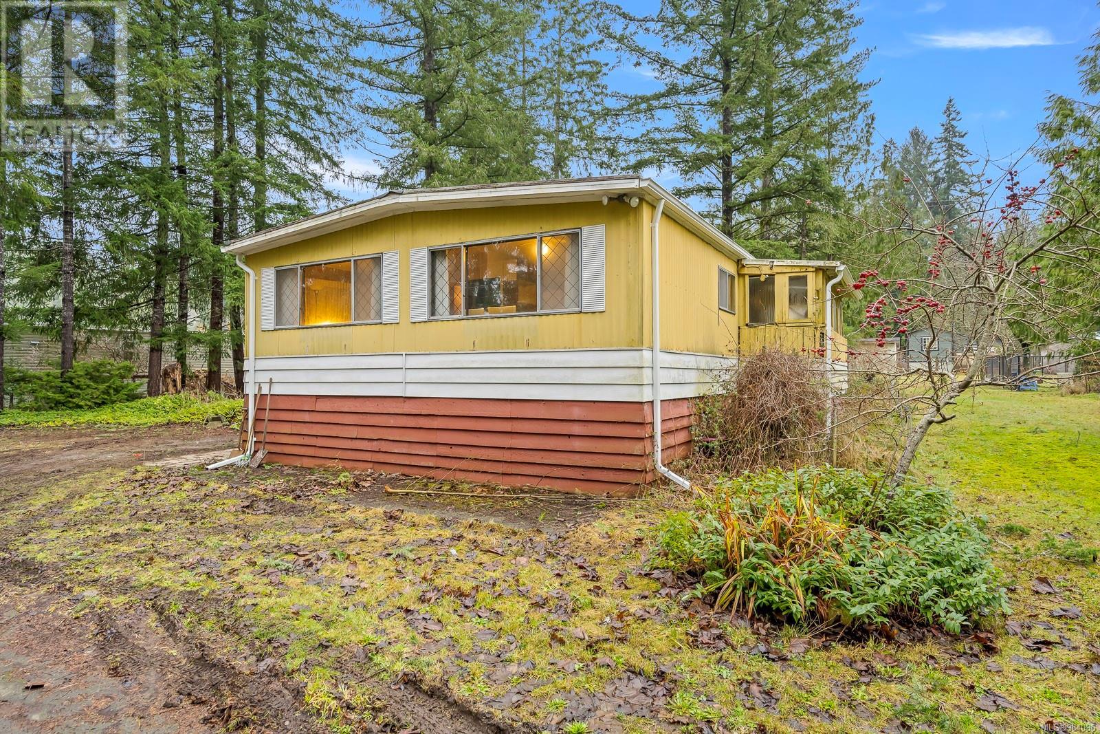 2787 Wentworth Rd Unit 14 Rd, Courtenay, BC V9N 6B7