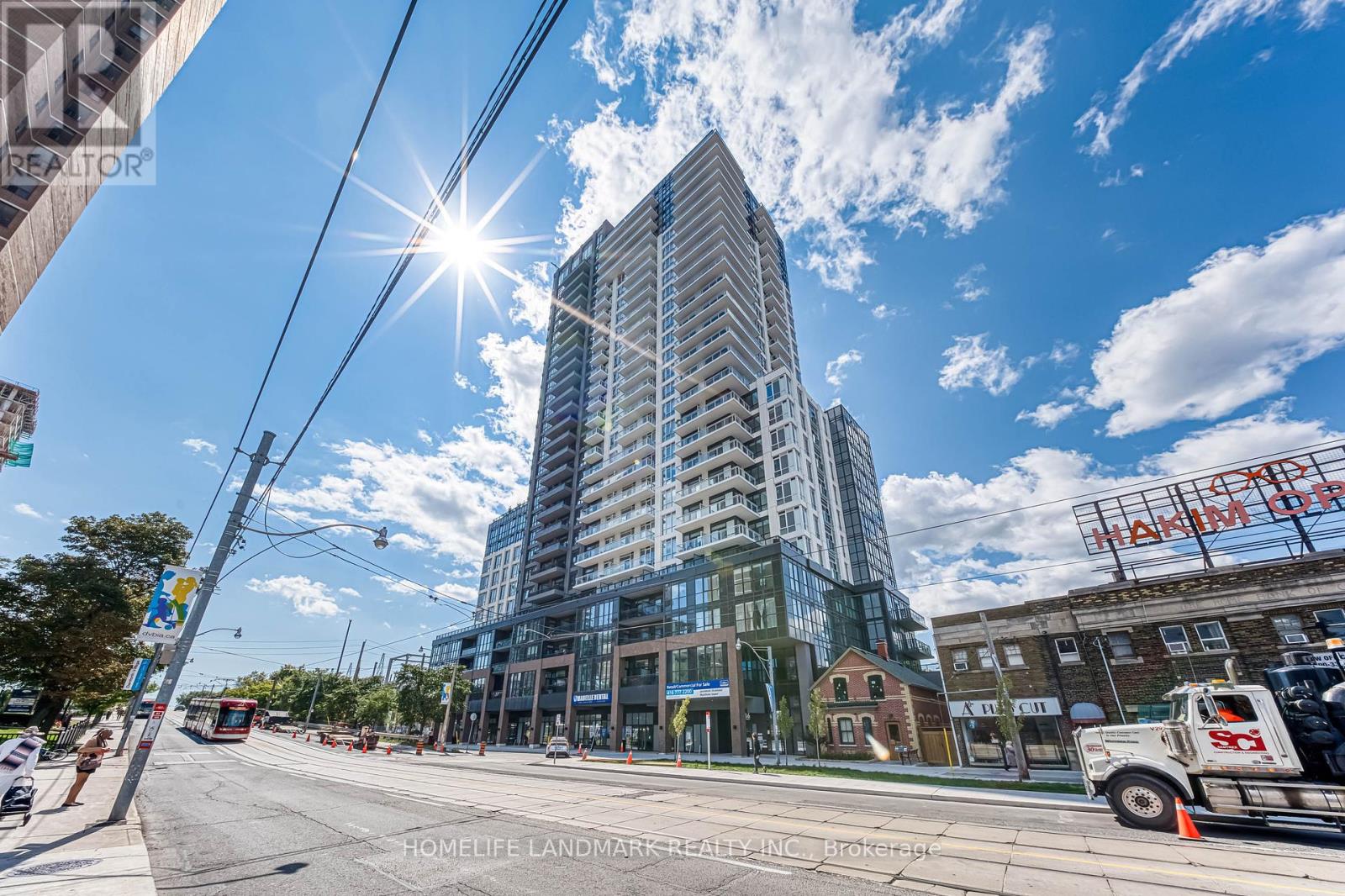268 Main St #712 St W, Toronto, ON M4C 4X4
