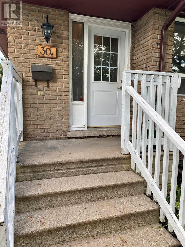 30 Bernick Dr, Barrie, ON L4M 5J5