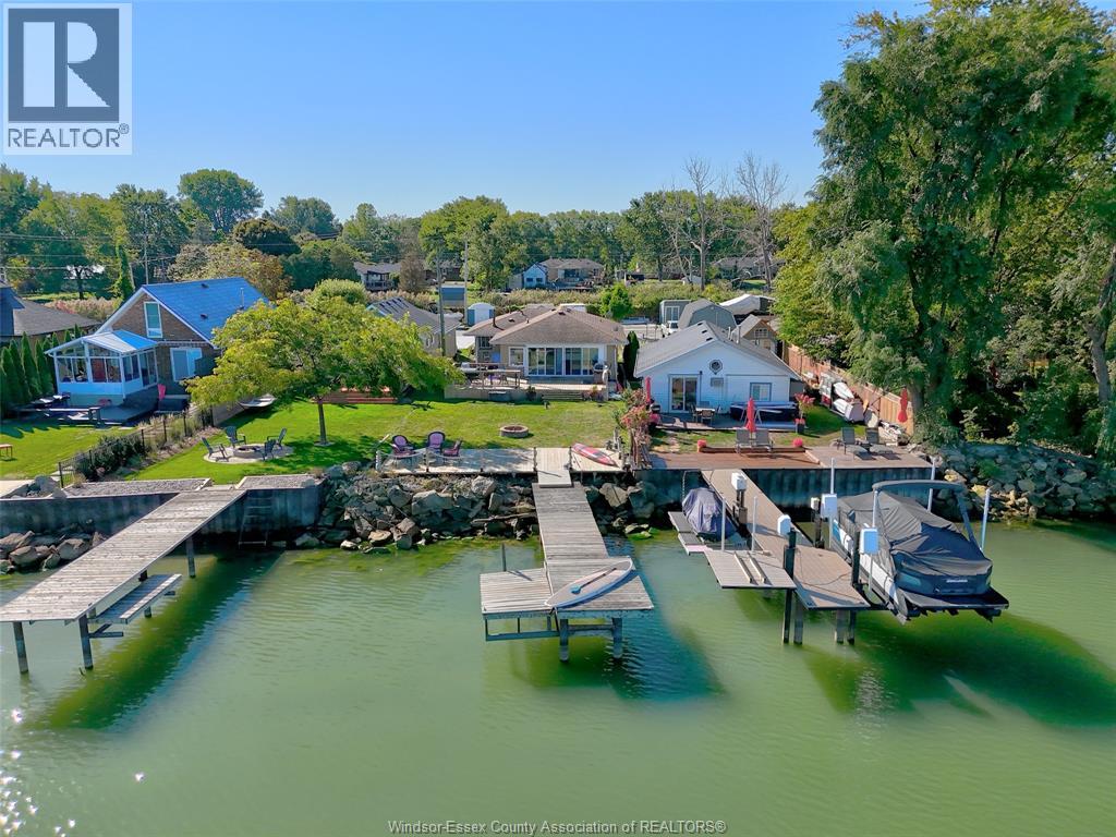 591 Ross Bch, Belle River, ON N8L 1J6