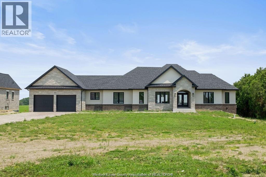 418 County Rd 34, Leamington, ON N8H 3V6