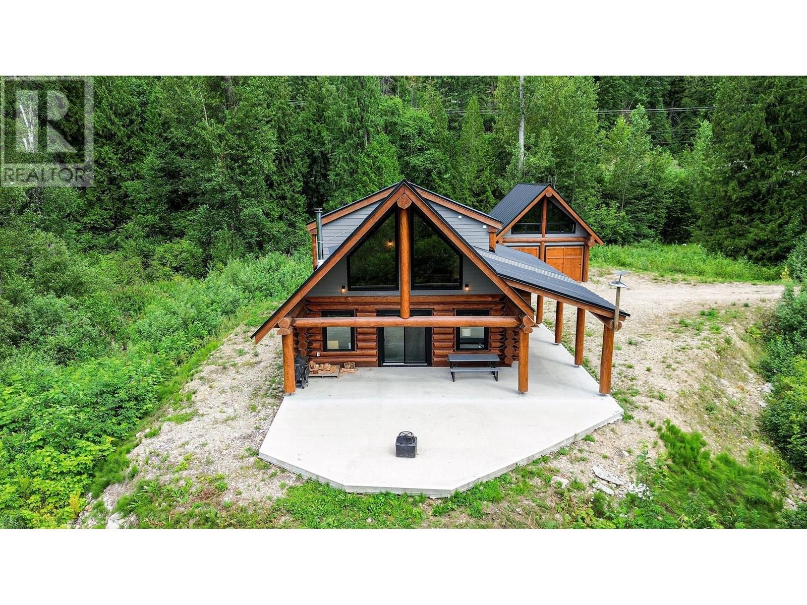 5860 Trans Canada Hwy 1 Other, Malakwa, BC V0E 2J0