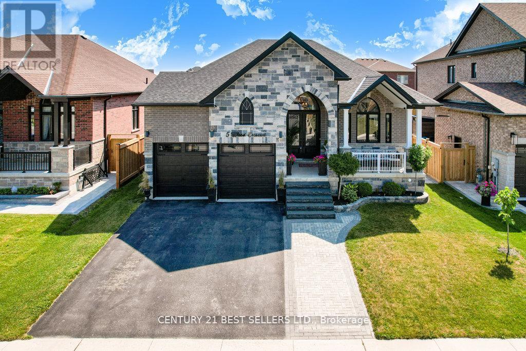 5 Wood Cres, Essa, ON L0M 1B5