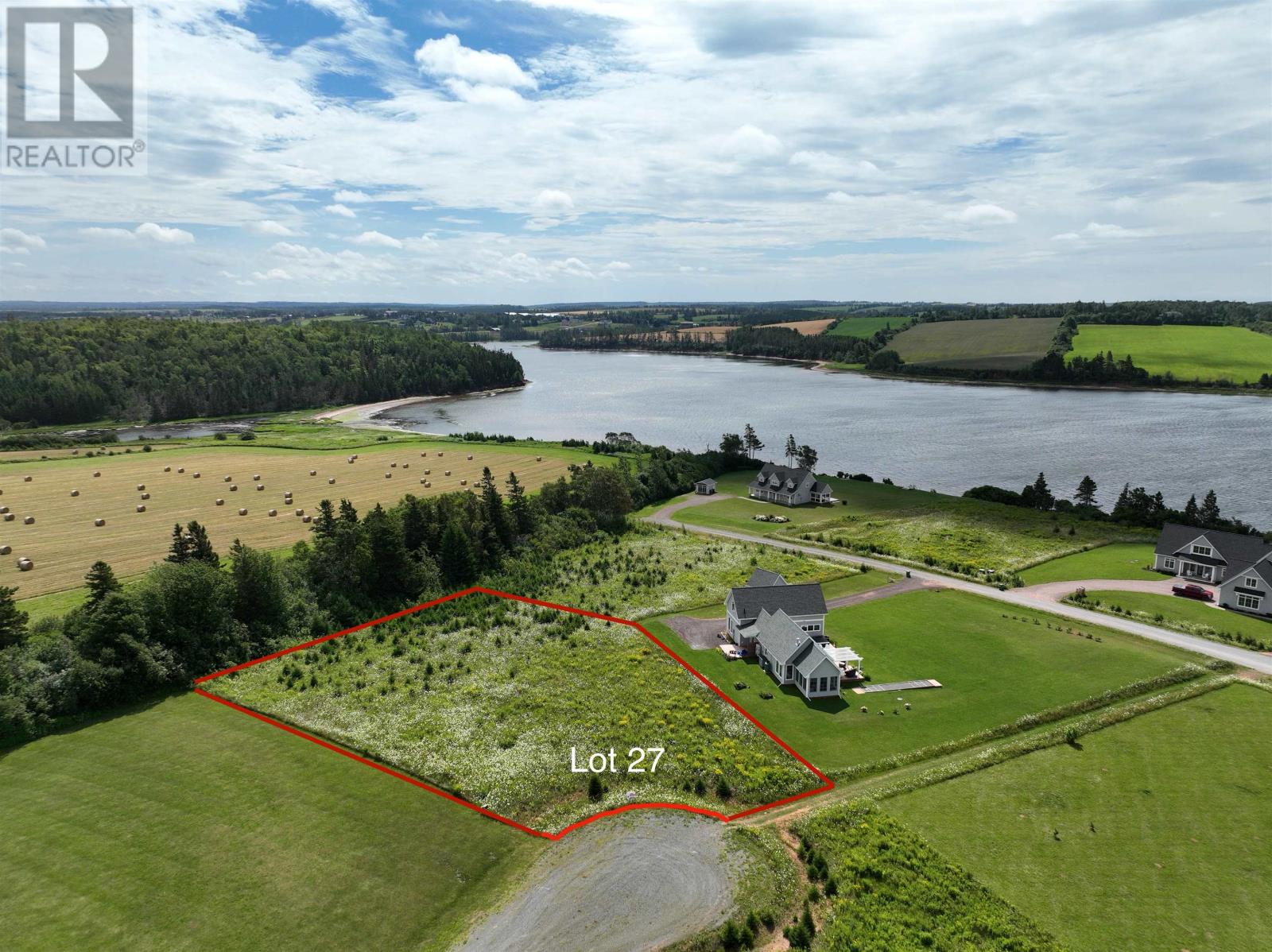 27 Lauries Way, Long River, PE C0B 1M0