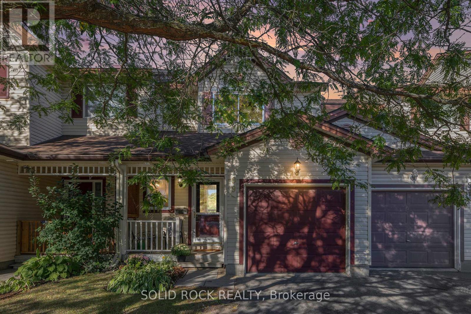 99 Crampton Dr, Carleton Place, ON K7C 4P8