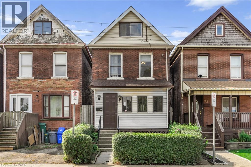 44 Gordon St, Hamilton, ON L8L 3H2