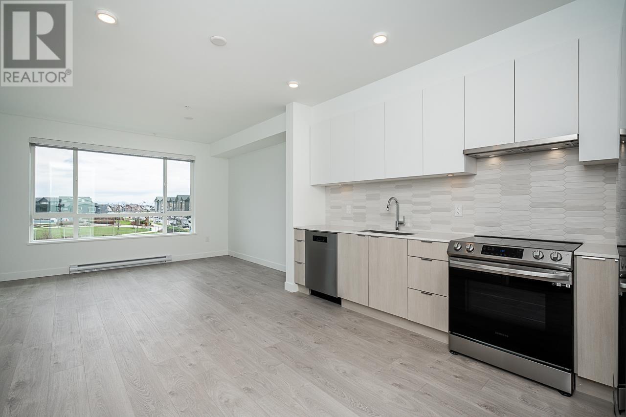 2499 Rabbit Drive Unit 213, Tsawwassen, BC V4M 0G4