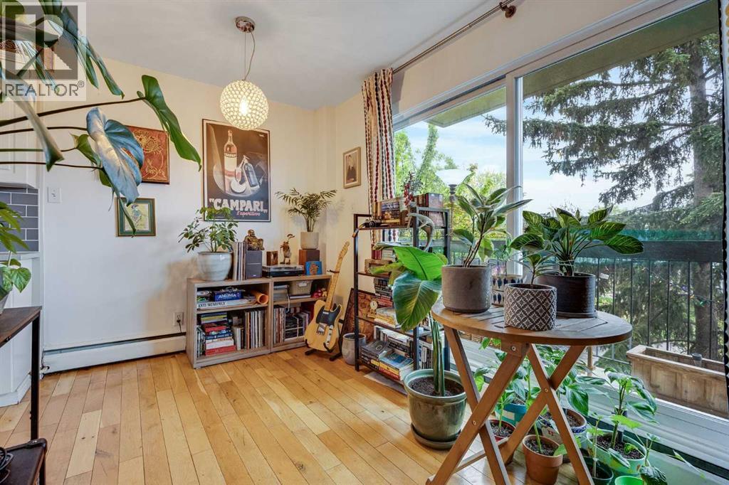 836 4 Avenue Nw Unit 302, Calgary, AB T2M 0M8