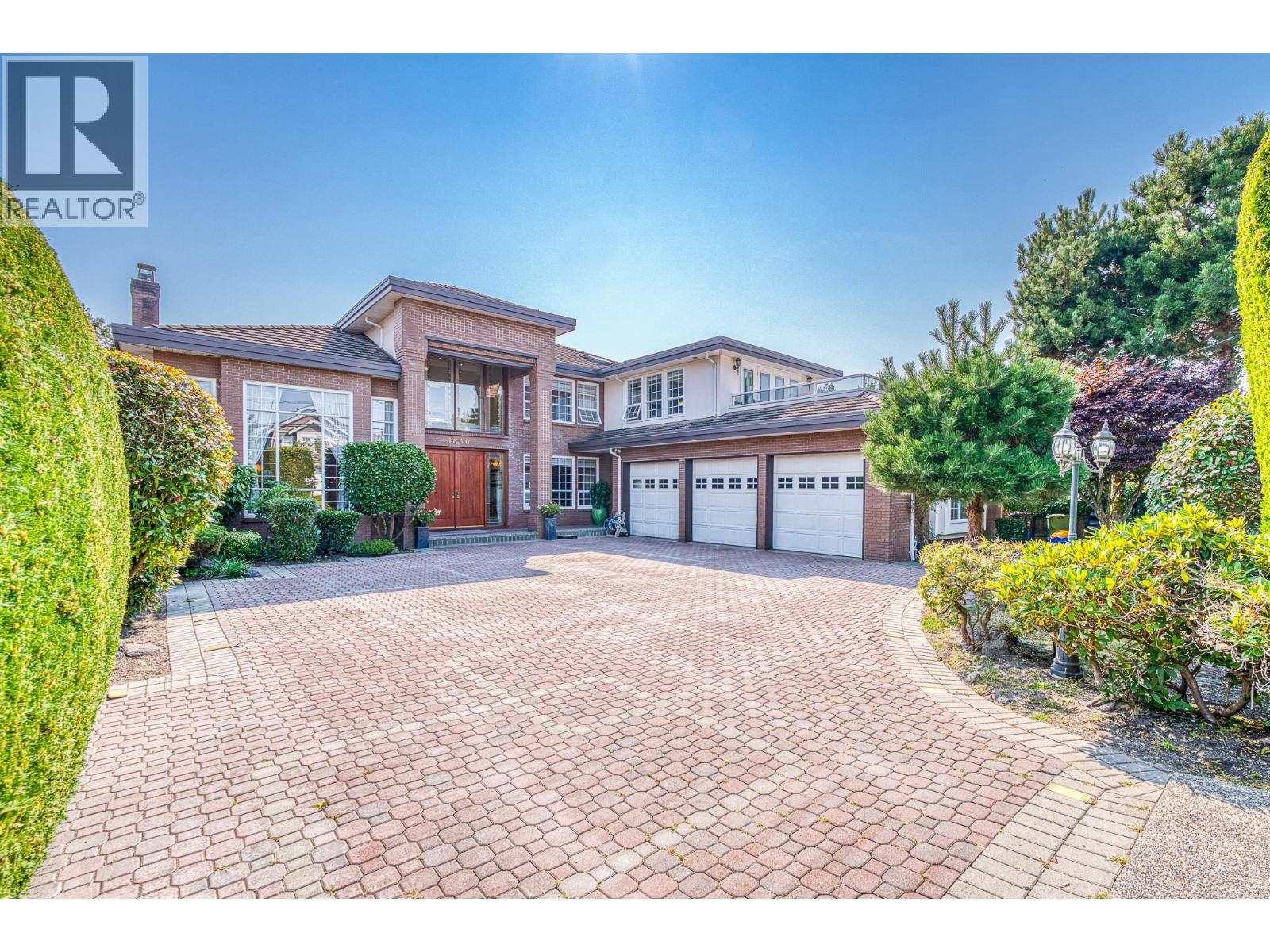 3660 Granville Ave, Richmond, BC V7C 1C9