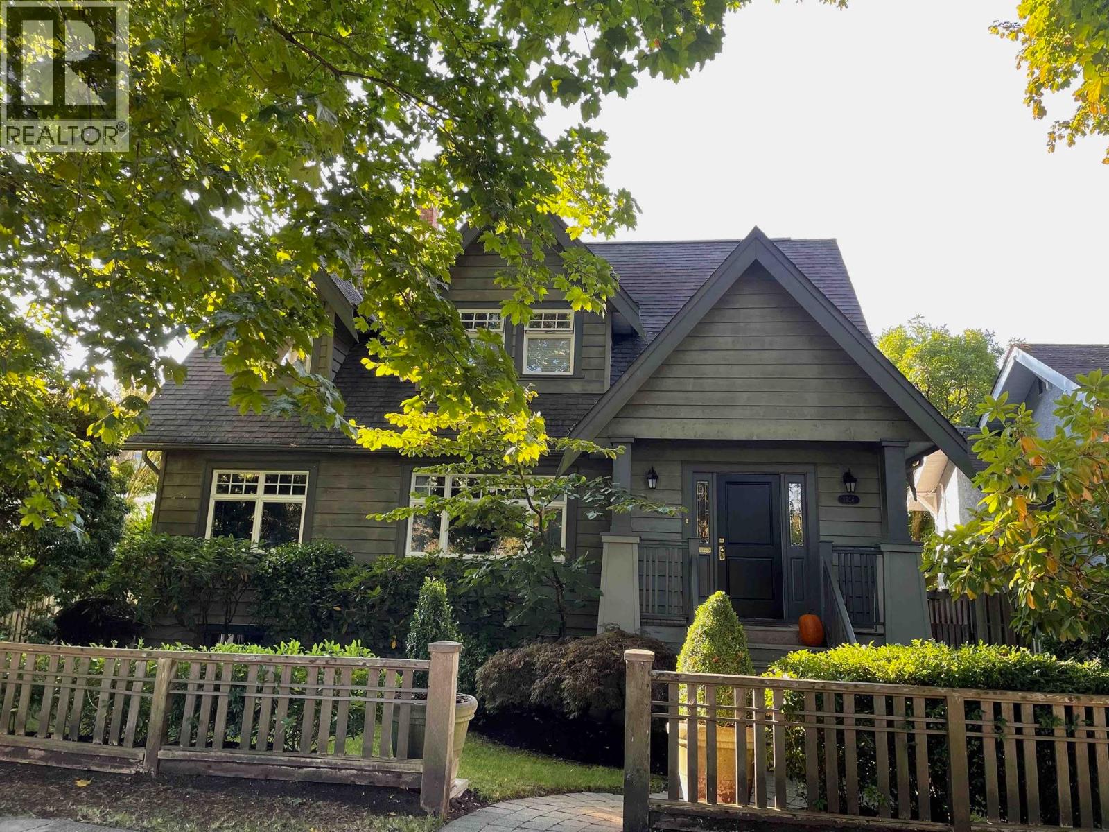 3726 W 33rd Ave, Vancouver, BC V6N 2H5