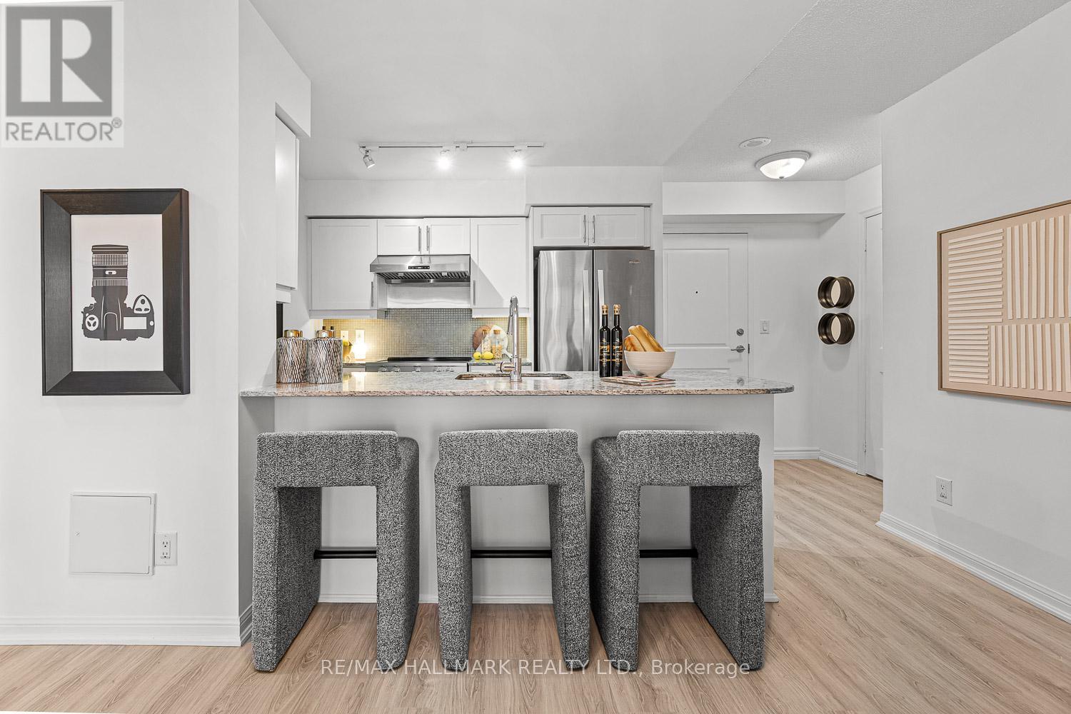 1910 35 Bastion St, Toronto, ON M5V 0C1