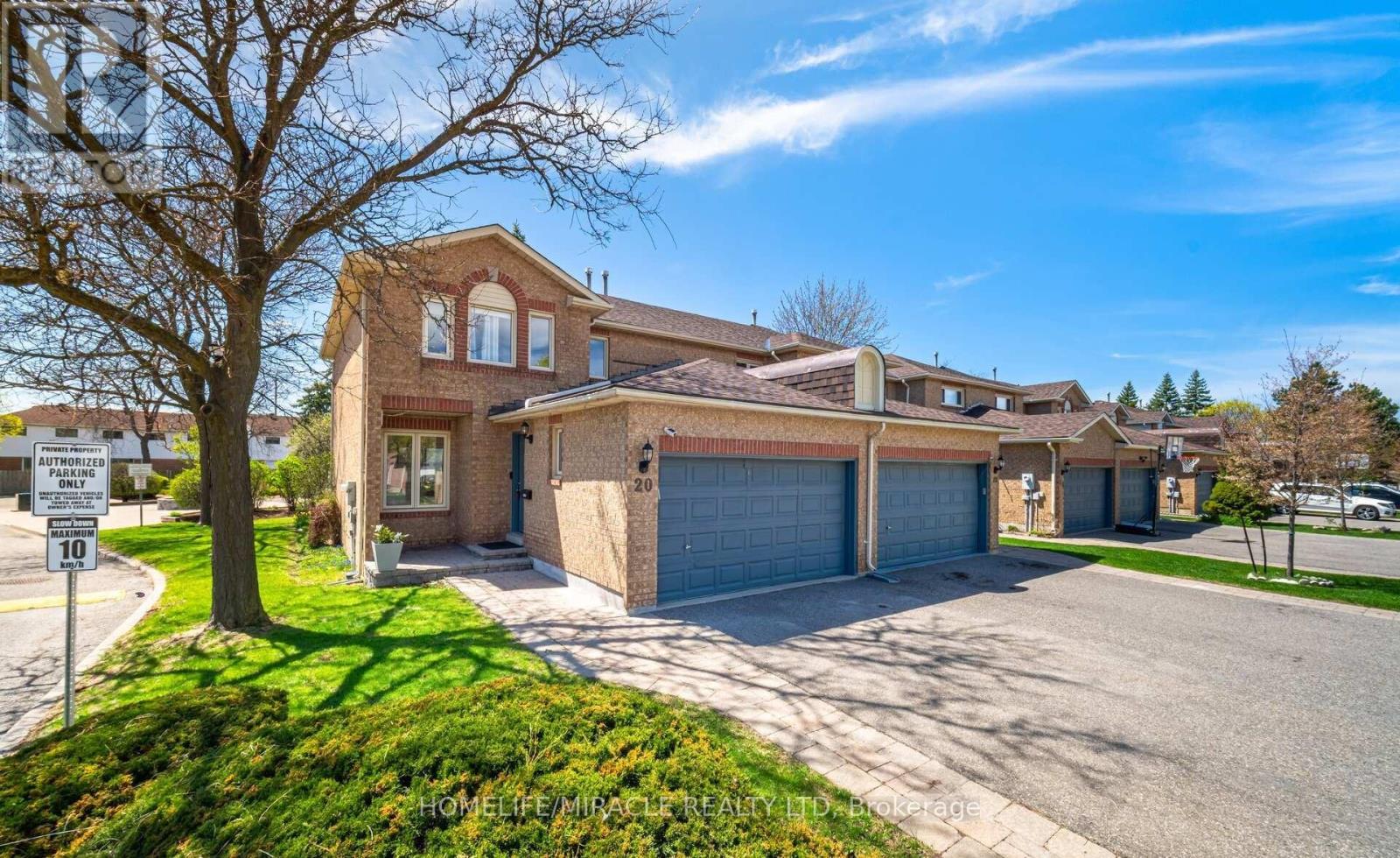 20 Wayne Nicol Dr, Brampton, ON L6X 4H8