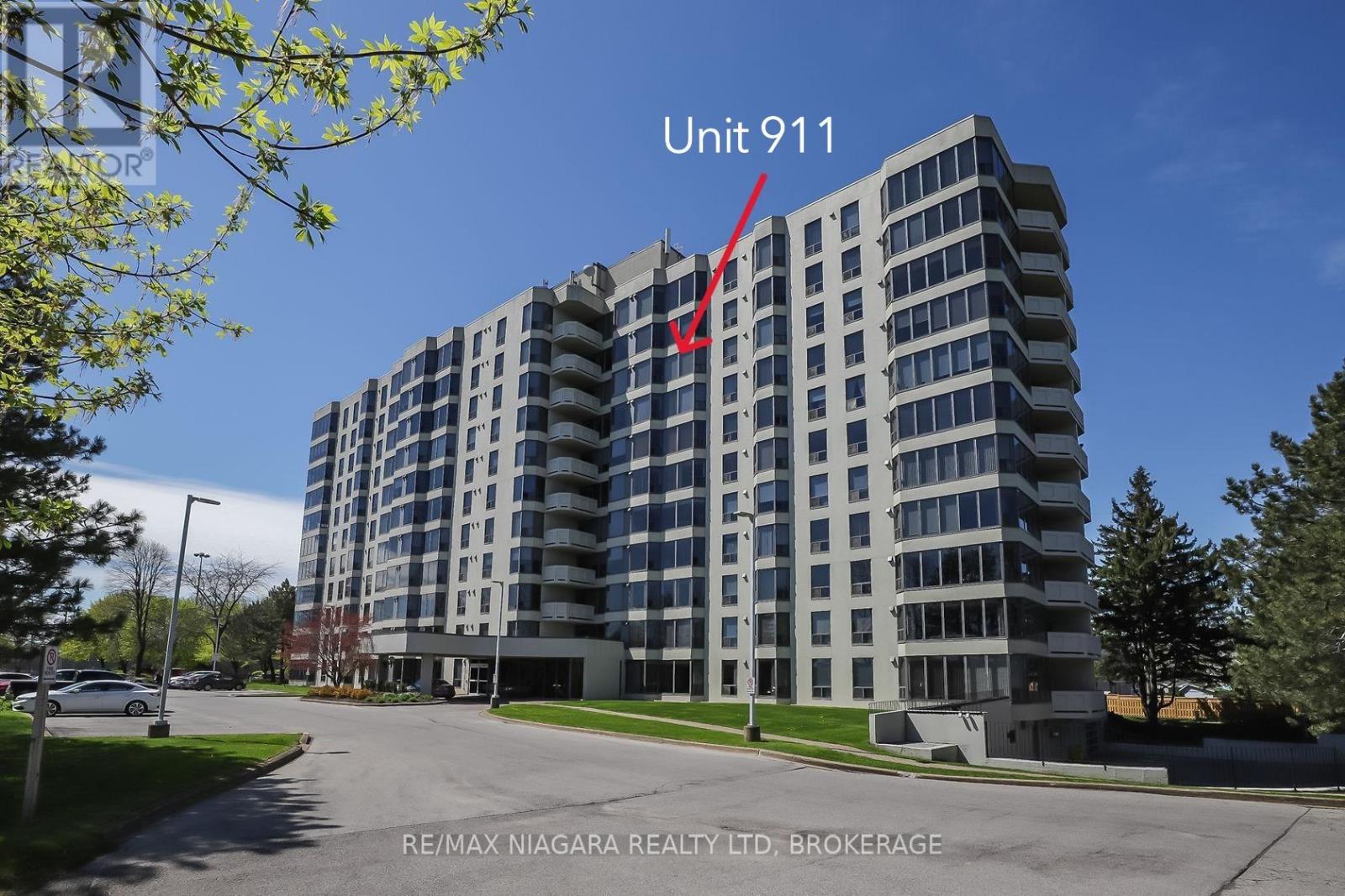 911 81 Scott St, St. Catharines, ON L2N 7L5