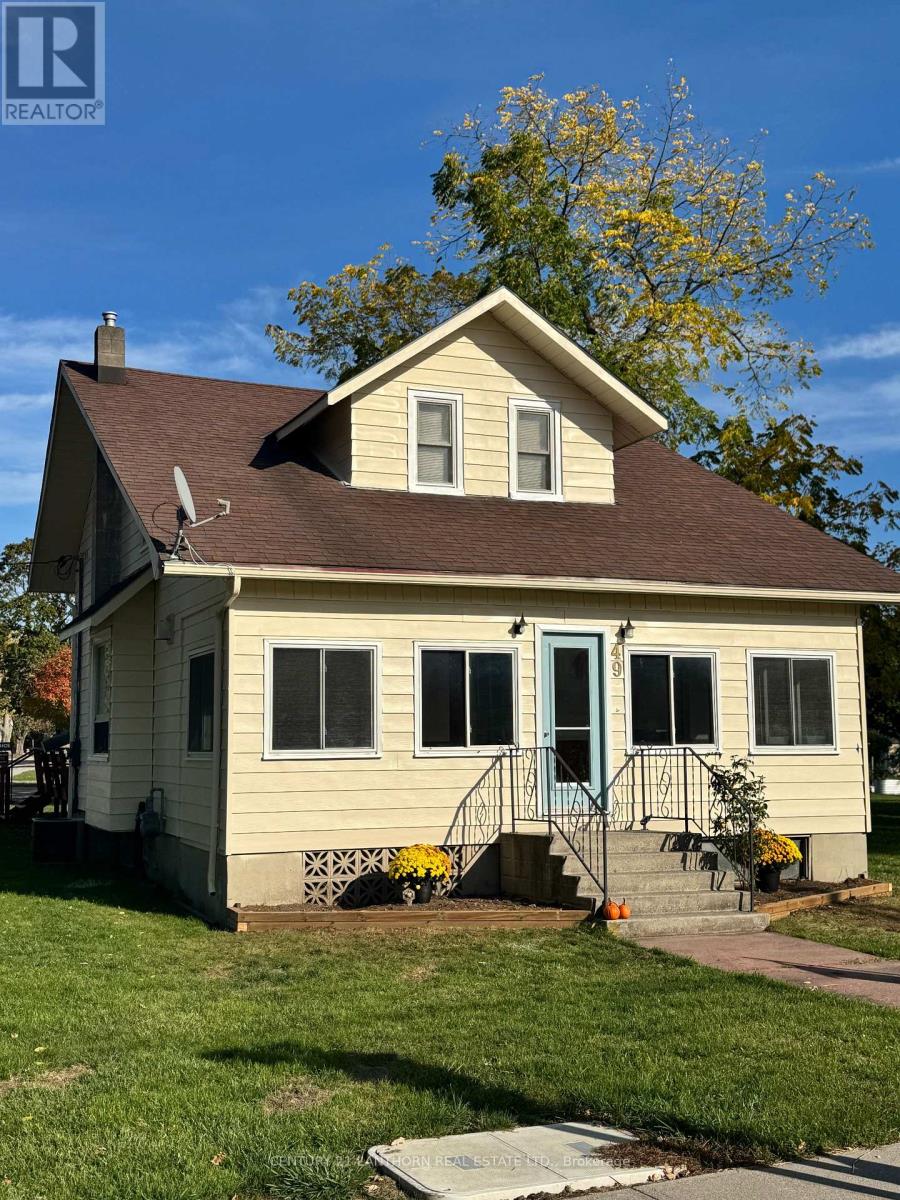 49 Consecon St E, Prince Edward County Wellington Ward, ON K0K 3L0