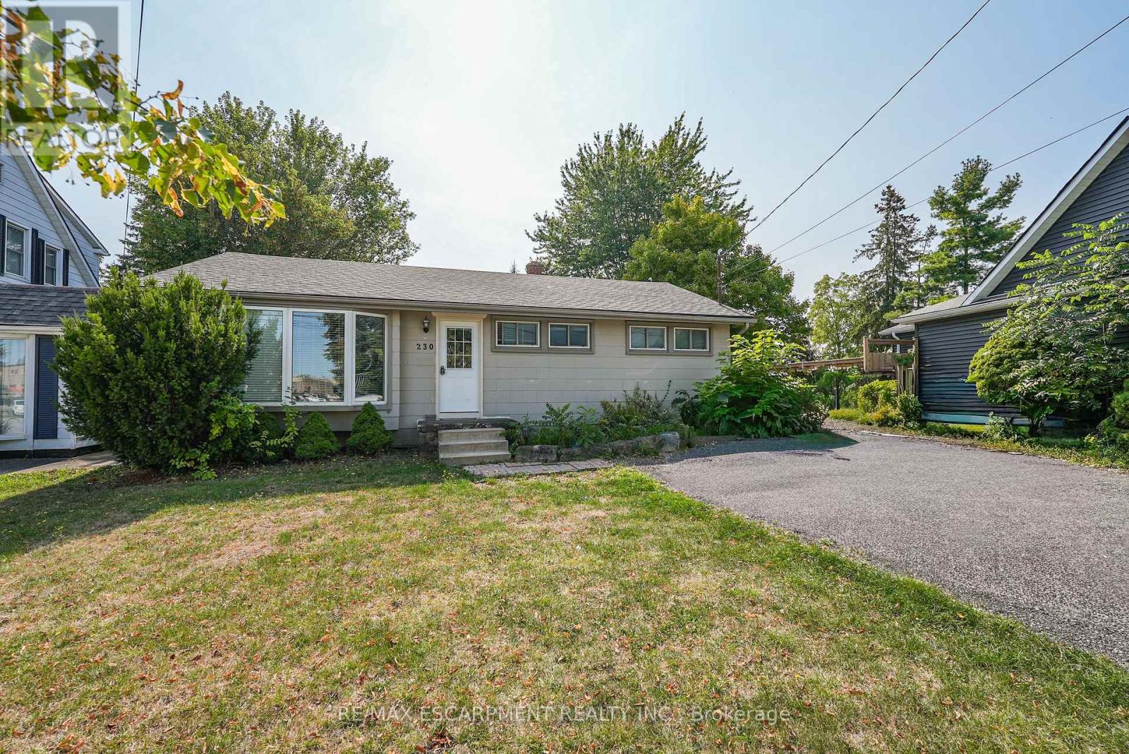 230 St Catharines St, West Lincoln, ON L0R 2A0