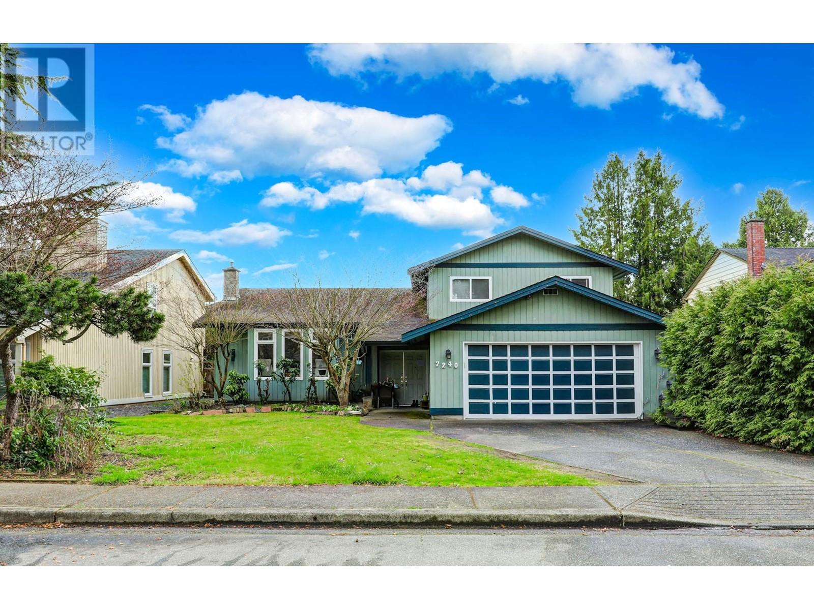 7240 Schaefer Ave, Richmond, BC V6Y 2X7