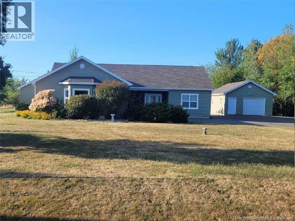 45 Old Mill Rd, Shediac, NB E4P 3C4