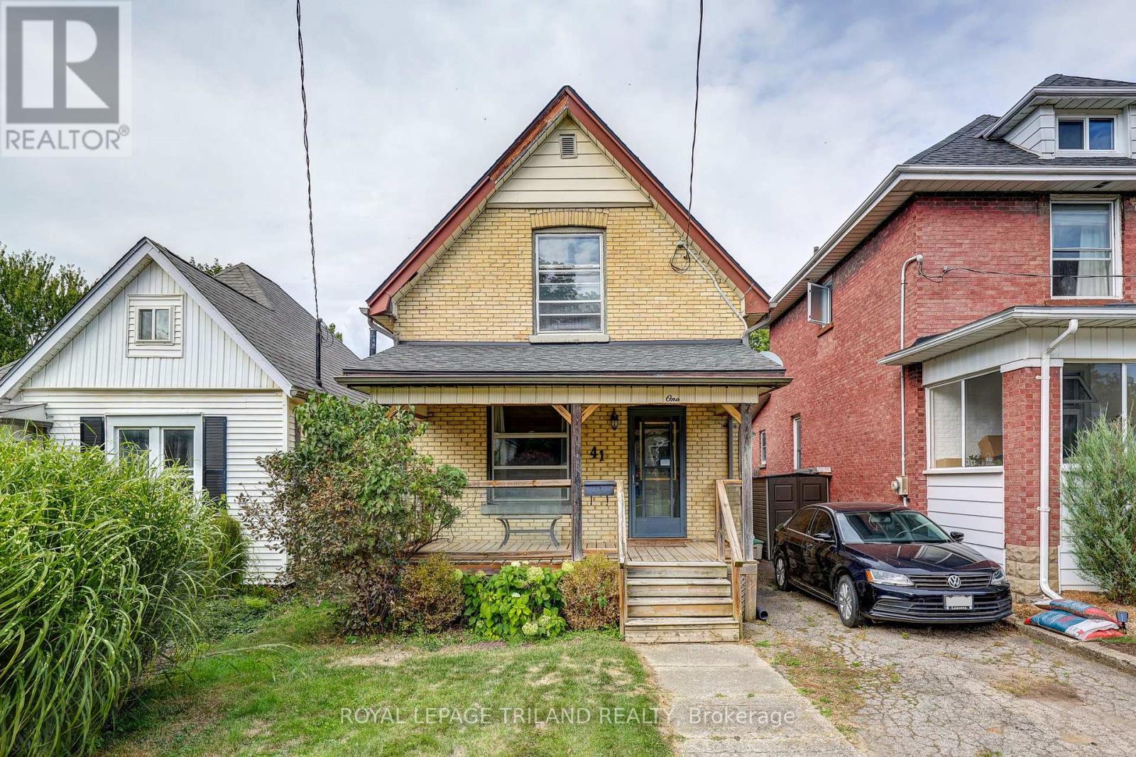 41 Chester St, St. Thomas, ON N5R 1V1