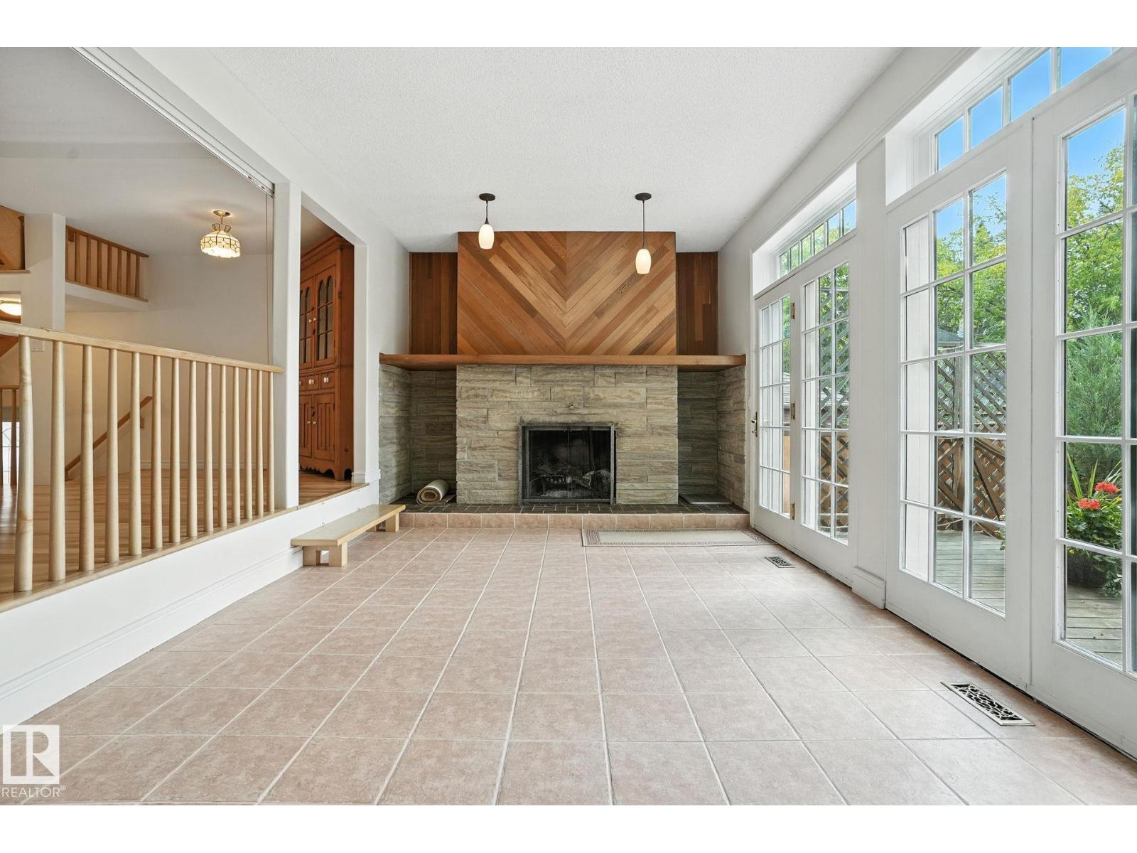 126 St Nw Unit 10416, Edmonton, AB T5T 5N3