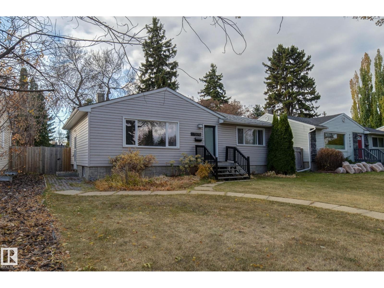 110 Av Nw Unit 13315, Edmonton, AB T5M 2M1