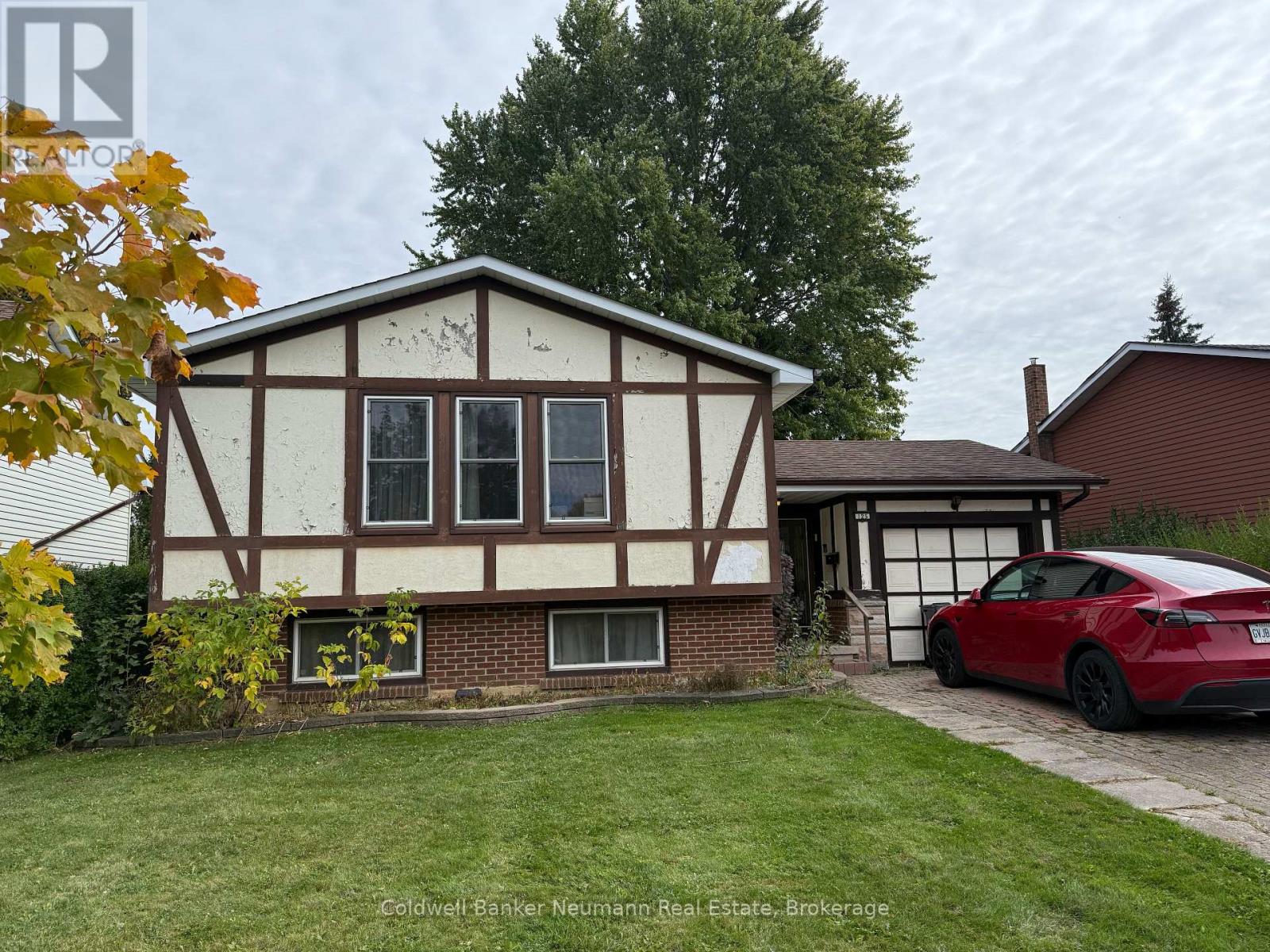 125 Queensdale Cres, Guelph, ON N1H 6W6