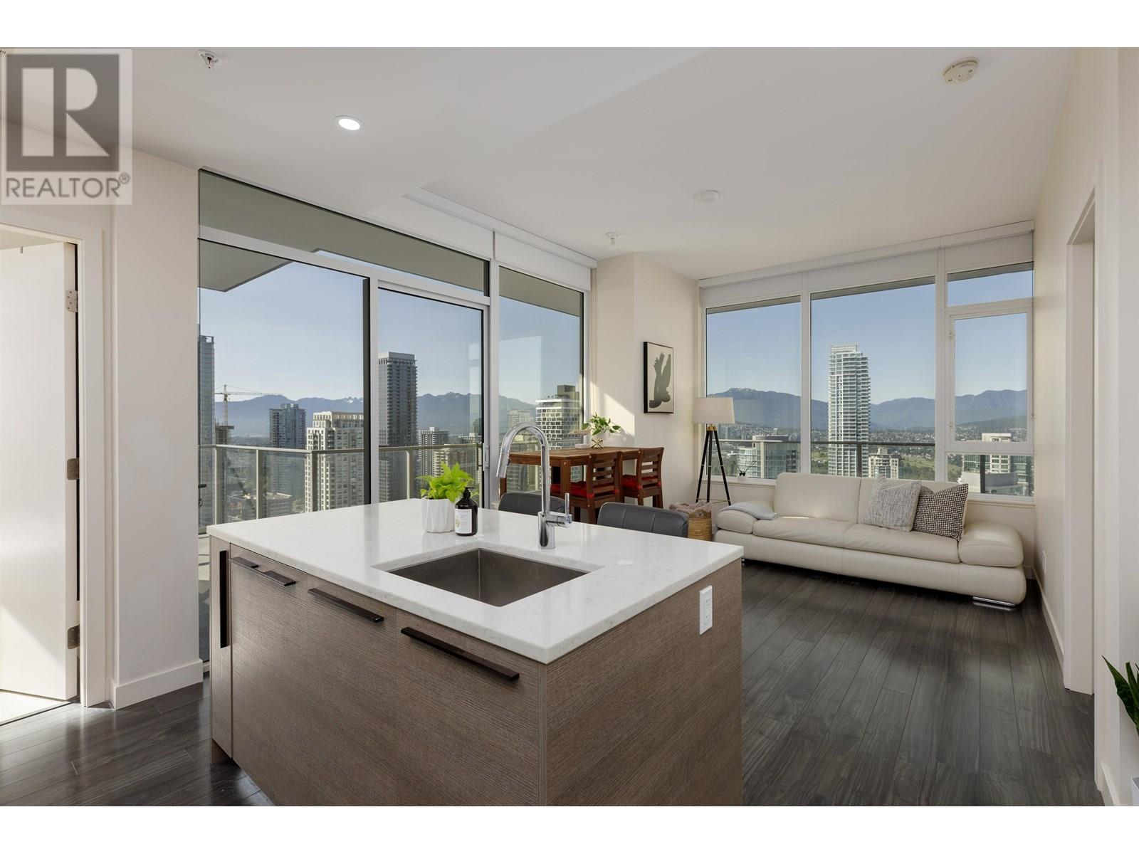 6383 Mckay Avenue Unit 2508, Burnaby, BC V5H 0H8