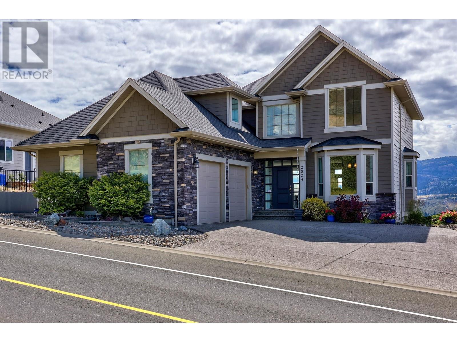 2024 Sun Rivers Dr, Kamloops, BC V2H 0A6 MLS 179924 Houseful