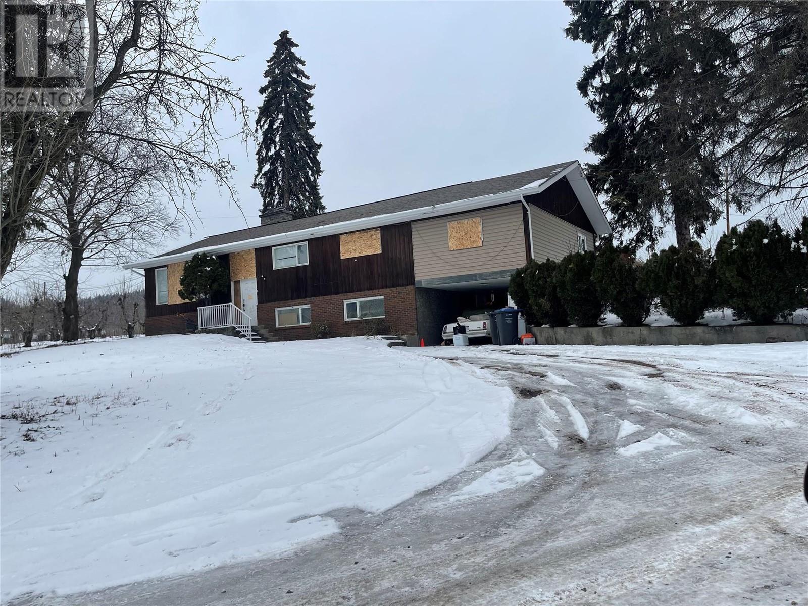 8774 Highway 97 Hwy N, Lake Country, BC V4V 1Z7
