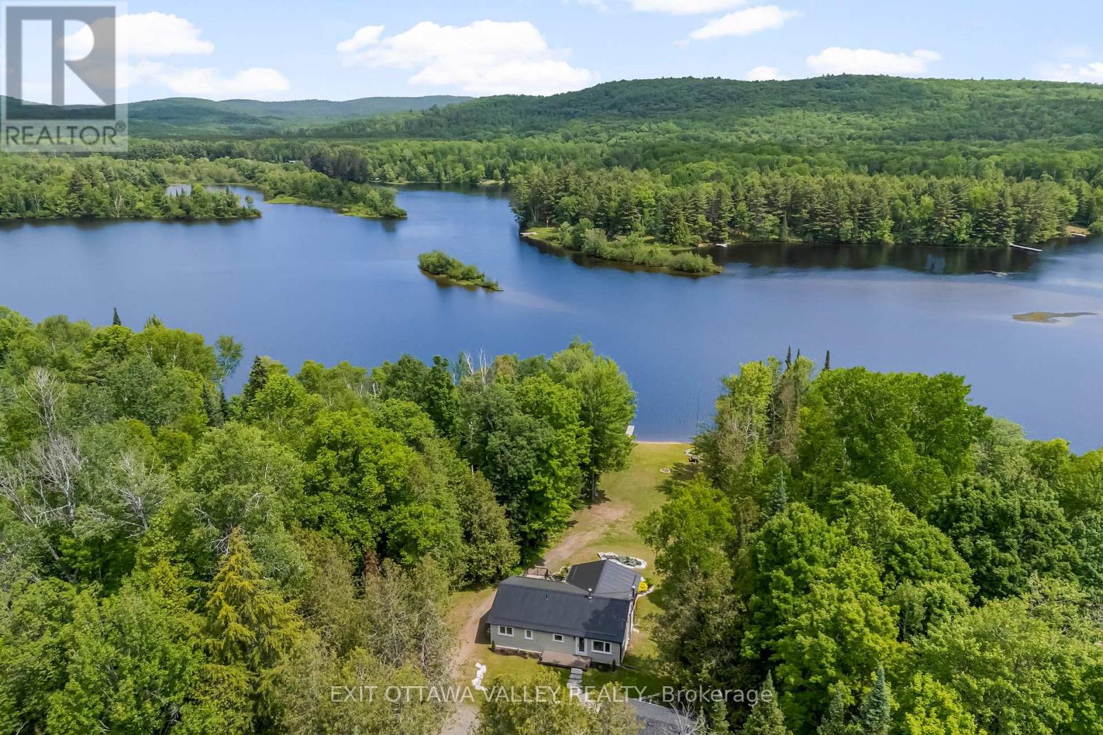 1478 Kamaniskeg Lk Rd, Hastings Highlands, ON K0J 1L0