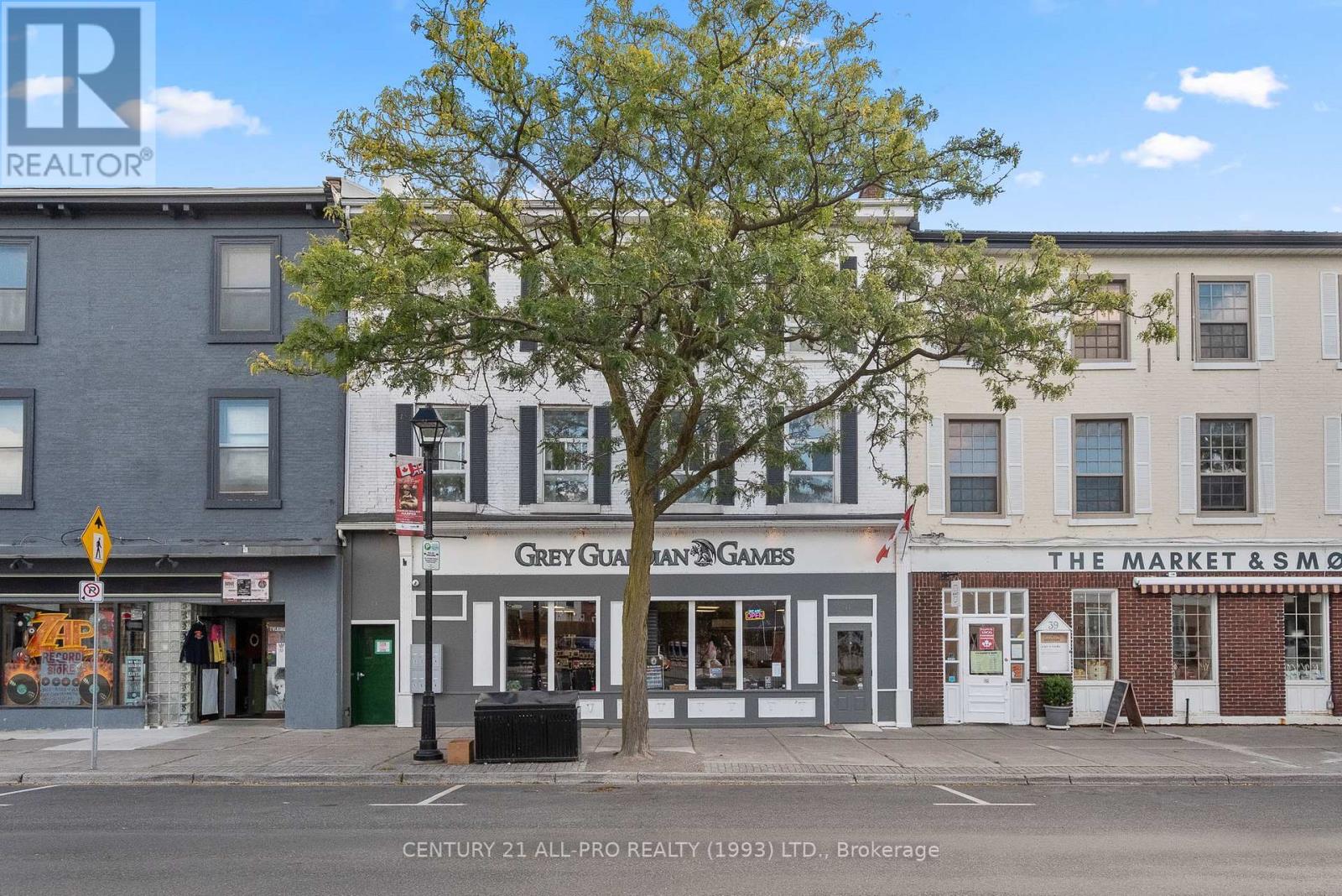 41-43 King St E, Cobourg, ON K9A 1K6