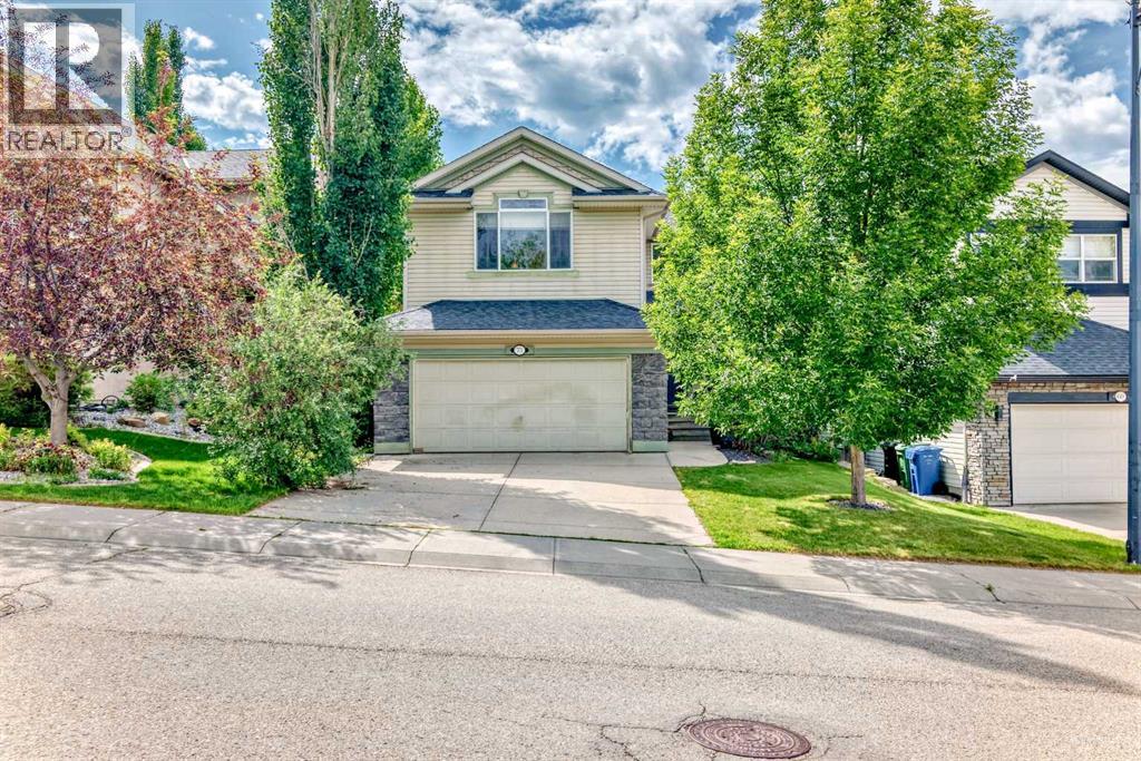 73 Crestmont Dr SW, Calgary, AB T3B 5Z6