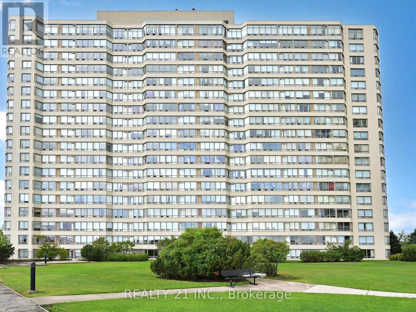 488 1 Greystone Walk Dr, Toronto, ON M1K 5J3